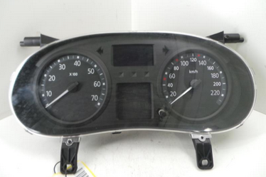 Renault Clio II Baujahr 2005 Kombiinstrument 1,2 Johnson 216724872, 8200276525A